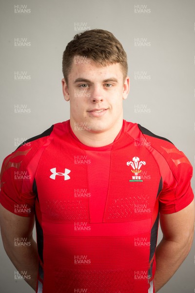 010315 -Wales U18 Squad Portraits -Shaun Pearce