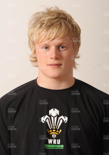04.03.09 - Wales Rugby Under 18 Squad 2009 Aled Davies 
