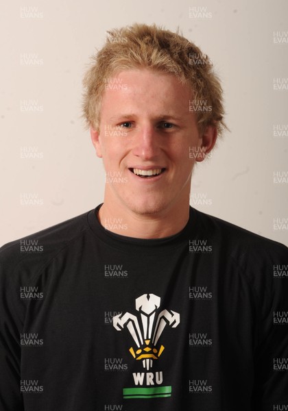 04.03.09 - Wales Rugby Under 18 Squad 2009 Ben John 