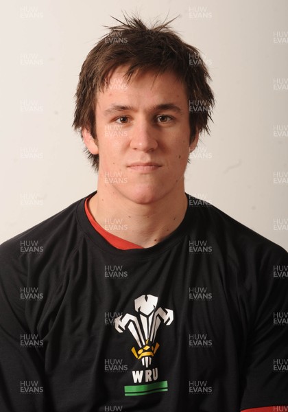 04.03.09 - Wales Rugby Under 18 Squad 2009 Ben Thomas 