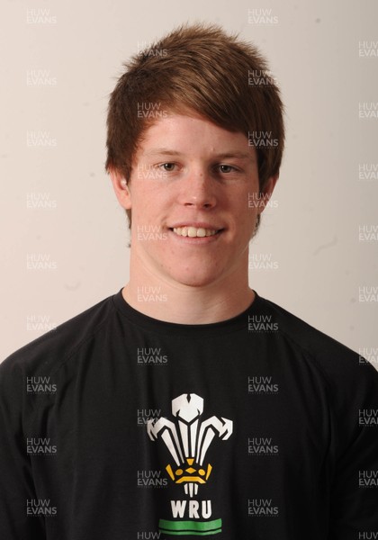 04.03.09 - Wales Rugby Under 18 Squad 2009 Chris Banfield 