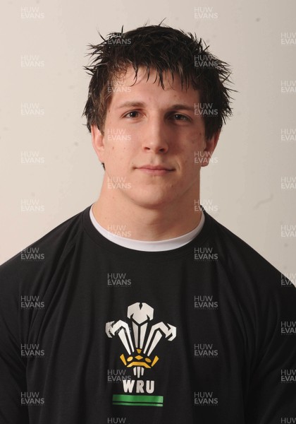 04.03.09 - Wales Rugby Under 18 Squad 2009 Edward Siggery 