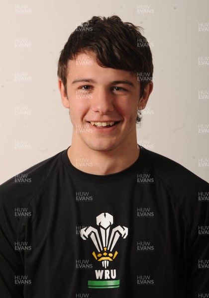 04.03.09 - Wales Rugby Under 18 Squad 2009 Grant Rogers 