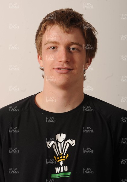 04.03.09 - Wales Rugby Under 18 Squad 2009 Macauley Cook 