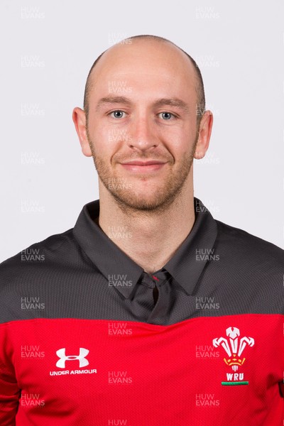 090320 - Wales U18 Squad Portraits - Alex Fenton
