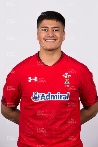 090320 - Wales U18 Squad Portraits - Ben Moa
