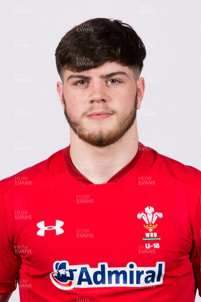 090320 - Wales U18 Squad Portraits - Efan Daniel