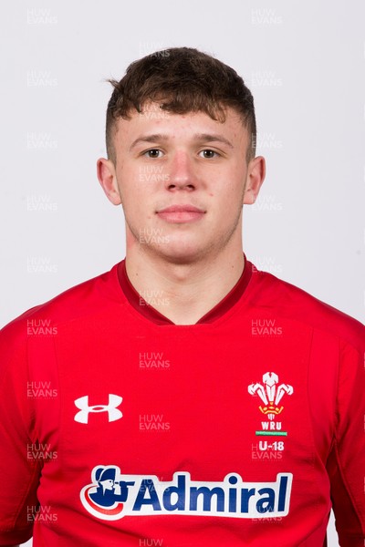 090320 - Wales U18 Squad Portraits - Luke Davies