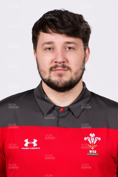 090320 - Wales U18 Squad Portraits - Tom Sheppard