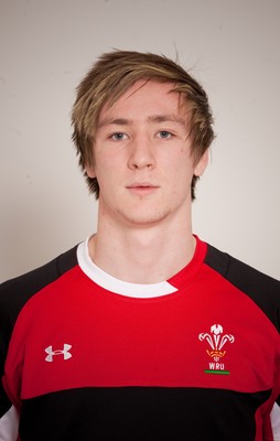 100212 - Wales U18 Squad 2012 -Lewis Hudd