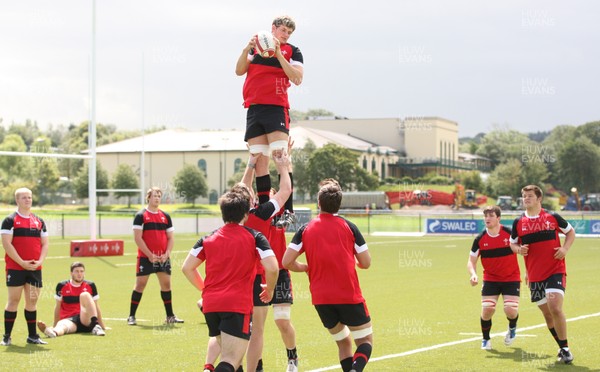 030812 - Wales U18 Squad training session