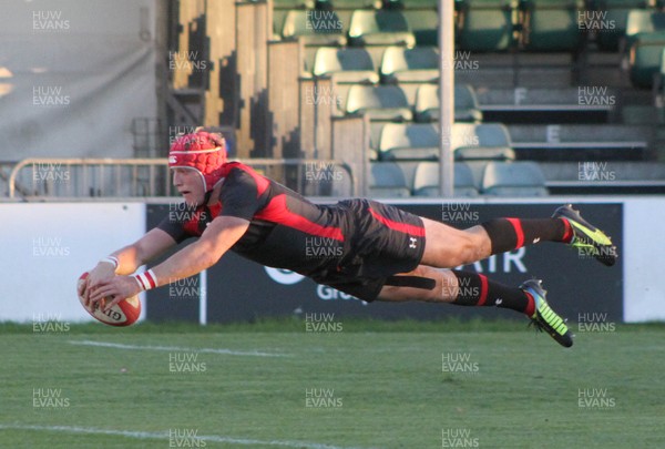 221113 - Wales U18s (A) v Australia Schools U18s -Tyler Morgan of Wales scores Wales first try of the game