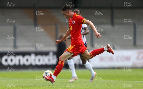030921 - Wales U18 v England U18, International Friendly Match - Luke Harris of Wales shoots to score goal