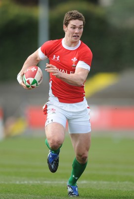 28.03.10 - Wales Under 18 v England Under 18 - Wales' George North. 