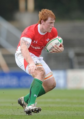 28.03.10 - Wales Under 18 v England Under 18 - Wales' Dan Baker. 