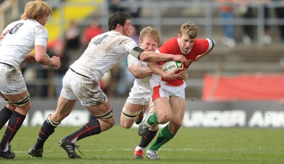 28.03.10 - Wales Under 18 v England Under 18 - Wales' Jonathan Evans. 