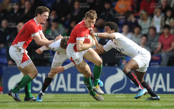 28.03.10 - Wales Under 18 v England Under 18 - Wales' Tom Prydie. 