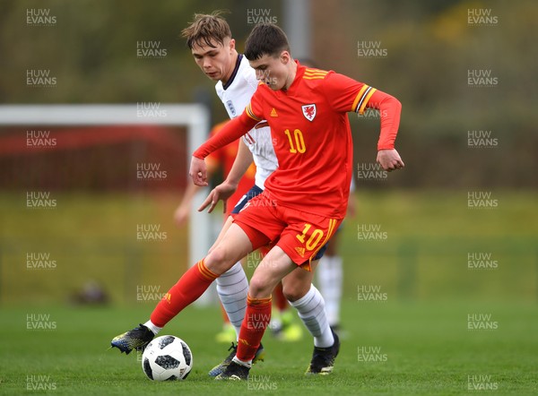 290321 - Wales U18 v England U18 - Under 18 International Match - Callum Doyle of England and Joel Cotterill of Wales