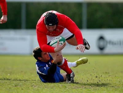 01.04.08 - Wales v France - Under 18 Six Nations 2008 - France's Clement Baldy tackles Stewart Maguire of Wales  