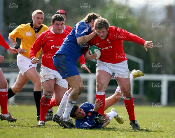 01.04.08 - Wales v France - Under 18 Six Nations 2008 - Rhys Williams of Wales gets tackled by the France defence 