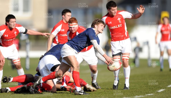 06.03.11 - Wales Under 18 v France Under 18 - Mathieu Guillomot-Bonnefon of France. 