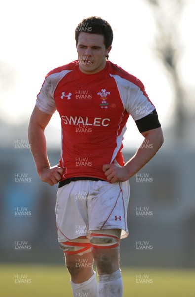 06.03.11 - Wales Under 18 v France Under 18 - Ellis Jenkins of Wales. 