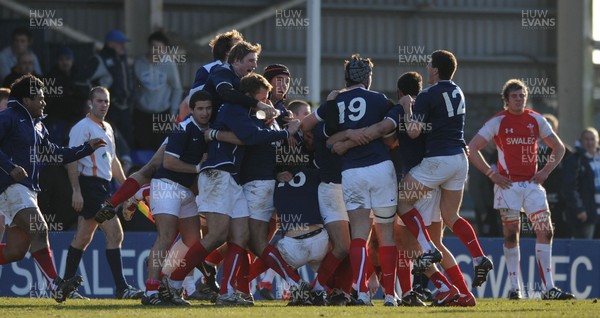 06.03.11 - Wales Under 18 v France Under 18 - France players celebrate at the end of the game. 