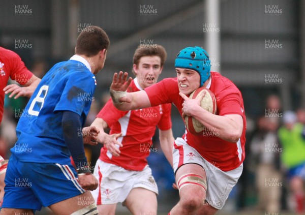 240213 Wales U18 v France U18 - U18 Championship -Wales' Oliver Hitchings hands off France's Martin Devergie 