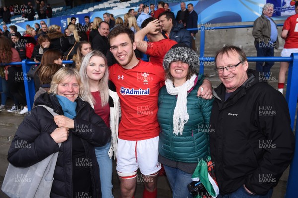 080418 - Wales U18 v Italy U18 - Under 18 Six Nations Festival - Olly White with family