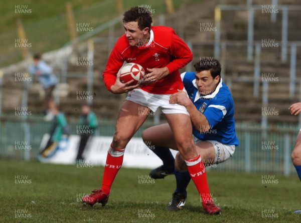 11.03.07 - Under 18 Six Nations Wales u18 v Italy u18 Wales' Ashley Beck is tackled by Stefano Campagnaro 