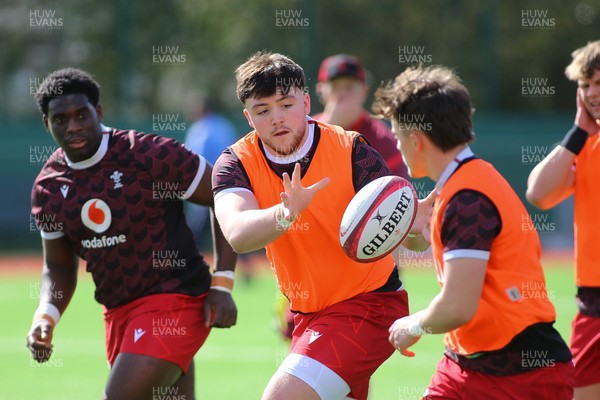 140326 - Wales U18 v Italy U18 - Players of Wales warm up before kick off