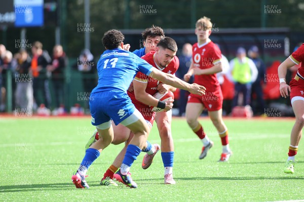 140326 - Wales U18 v Italy U18 - Ethan Bolch of Wales is atckled by Karim Selmi (13) and Giacomo Falchetto of Italy