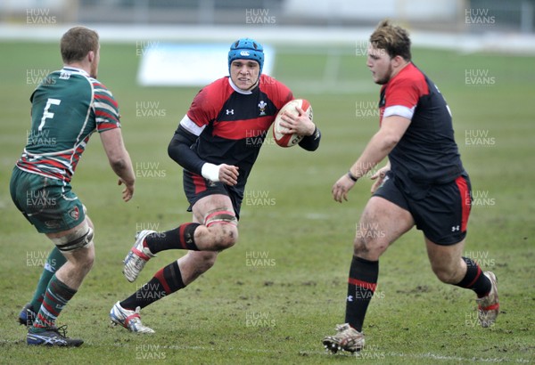 120213 - Wales U18 v Leicester Tigers Academy -   Ollie Hitchings of Wales 