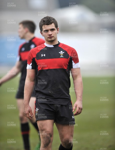 120213 - Wales U18 v Leicester Tigers Academy -   Joe Thomas of Wales 