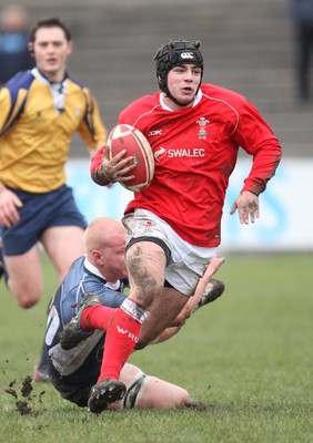 16.03.08 ..  Wales U18 v Scotland U18, Aberavon -  Wales' Adam Hughes races away to score try 