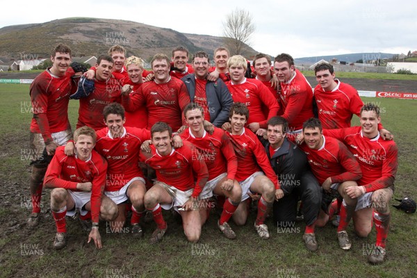 16.03.08 ..  Wales U18 v Scotland U18, Aberavon -  The Wales U18 team that beat Scotland 