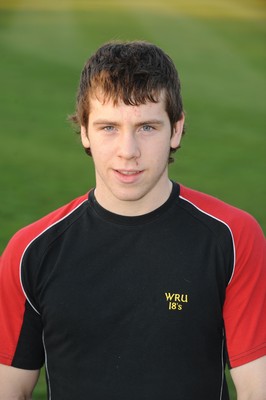 13.02.08 - Wales Under 18s Portraits 2008 - Gareth Davies 