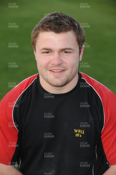 13.02.08 - Wales Under 18s Portraits 2008 - Ben Howe 