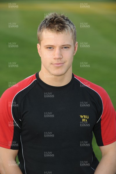 13.02.08 - Wales Under 18s Portraits 2008 - Chris Lewis 