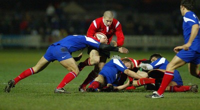 16.03.06...Wales U19 v France U19, Aberavon Wales' Rhys Jones looks for a way through 