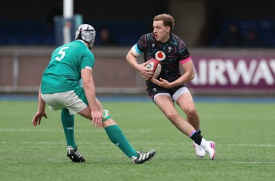 290326 - Wales U19 v Ireland U19 - Bailey Cutts of Wales attacks