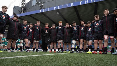 290326 - Wales U19 v Ireland U19 - The Wales U19 team at the end of the match