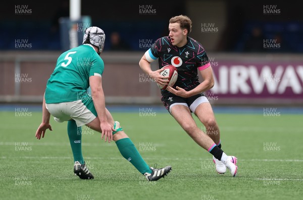 290326 - Wales U19 v Ireland U19 - Bailey Cutts of Wales attacks