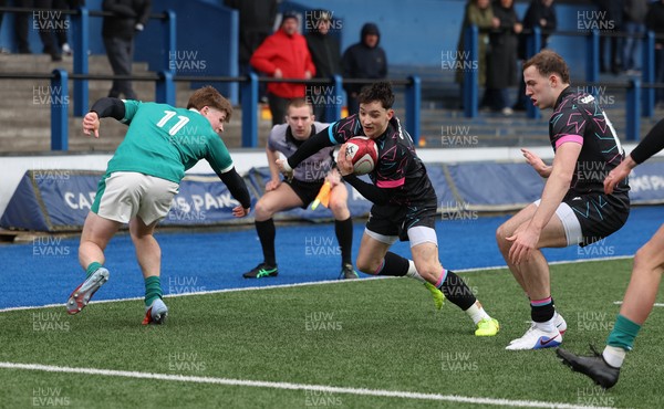 290326 - Wales U19 v Ireland U19 - Noah Morgan of Wales powers over to score try