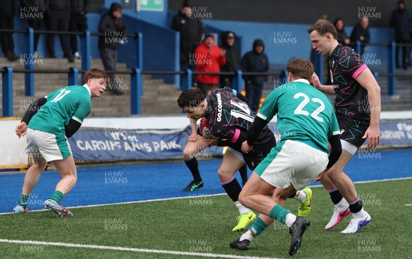 290326 - Wales U19 v Ireland U19 - Noah Morgan of Wales powers over to score try