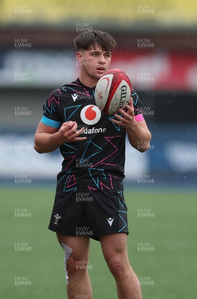 290326 - Wales U19 v Ireland U19 - Cai Gealy of Wales