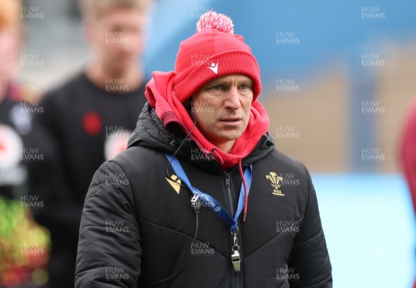 290326 - Wales U19 v Ireland U19 - Wales U19 head coach Richard Whiffin