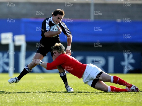 U19 Rugby World Cup, Ravenhill, 5/4/2007 New Zealand vs Wales New Zealand's Zach Guildford gets tackled by Rhys Williams of Wales  