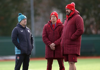191225 - Wales U19s v England U19s - International Friendly - England Head Coach Mark Mapletoft with Wales Head Coach Richard Whiffin and Team Manager Andy Lloyd