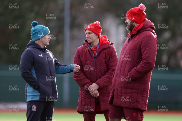 191225 - Wales U19s v England U19s - International Friendly - England Head Coach Mark Mapletoft with Wales Head Coach Richard Whiffin and Team Manager Andy Lloyd